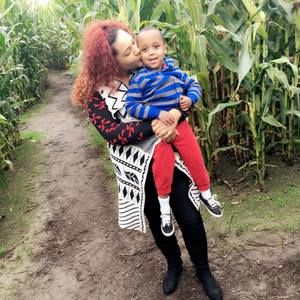 Meet your Posher, Faith